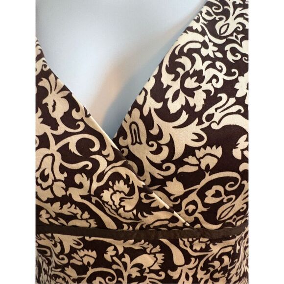 DBY LTD.  Brown and Cream Floral  Sleeveless V-Neck Knee Length Dress. size 12 - Picture 7 of 11